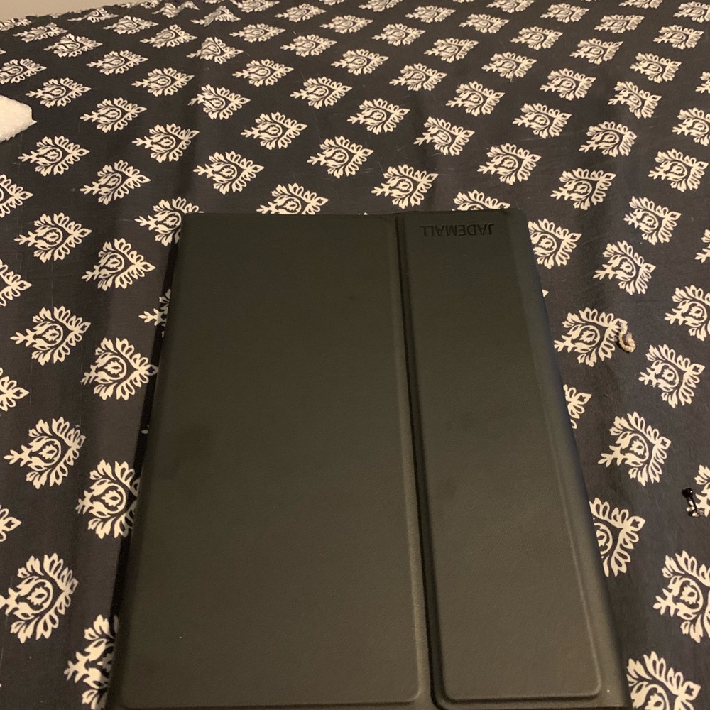 ipad case and keyboard